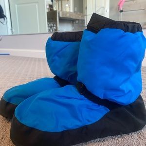 Bloch kids warm up booties